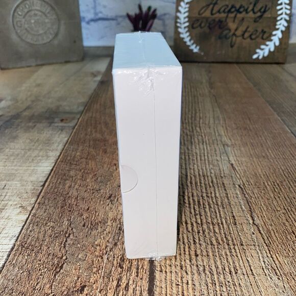 Pocket Guardian Personal Safety Alarm Prevention 130DB Pull To Activate. 
New - Picture 4 of 5